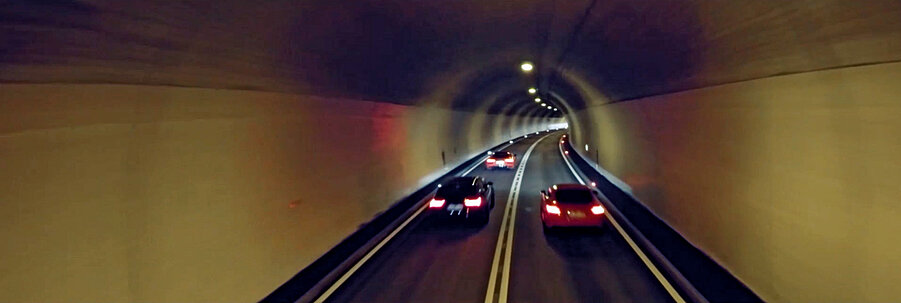 Audi Sport Brandbook – Tunnel