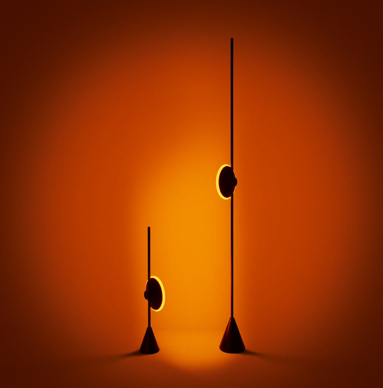 Table and floor lamp “Dawn to Dusk”