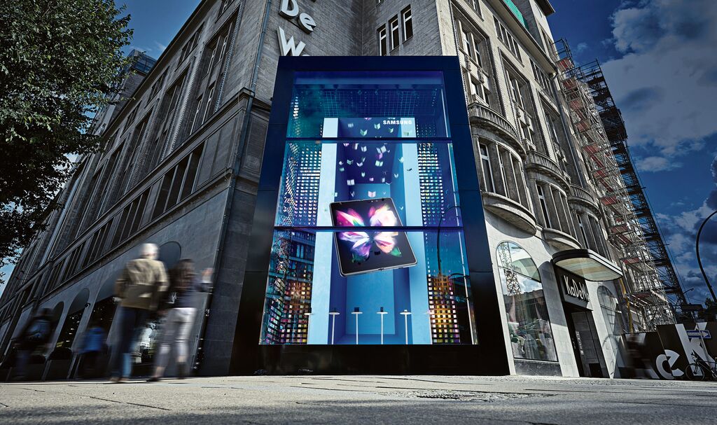 Samsung Galaxy Z-Series – the Butterfly Effect